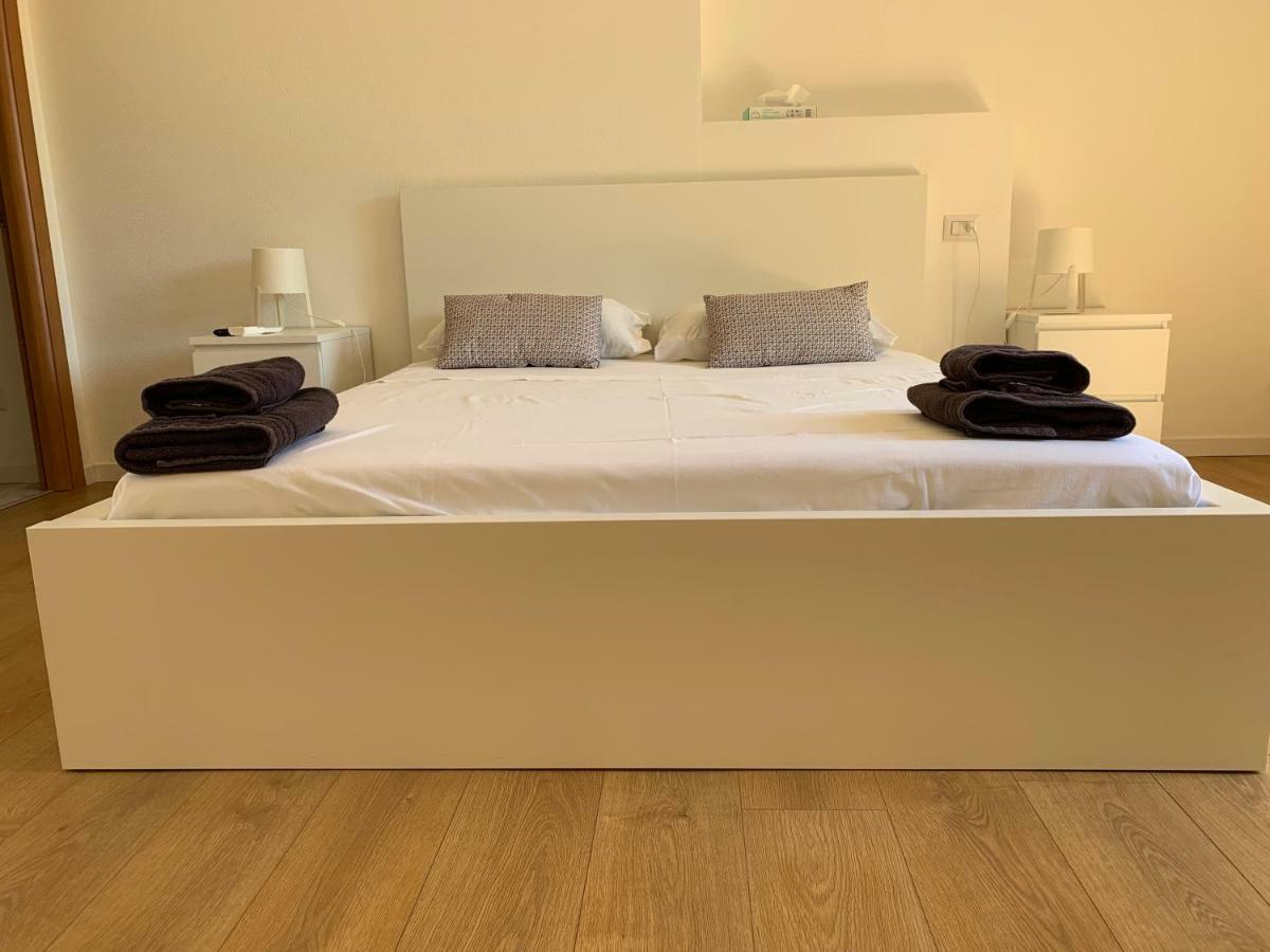 Casa Frencis Hotel Олбия Екстериор снимка